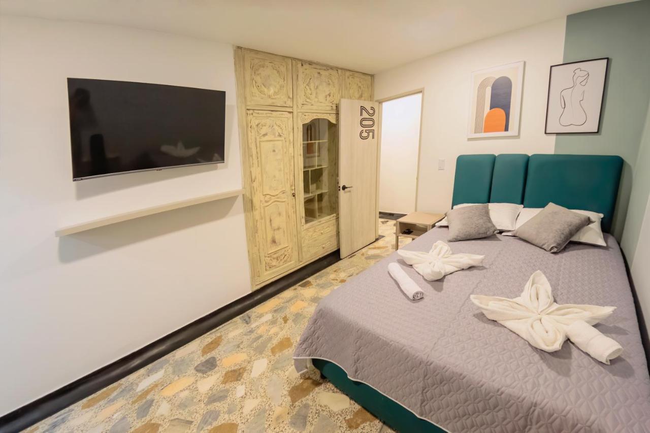 Ventiuna Hotel Y Coliving Pereira Bagian luar foto