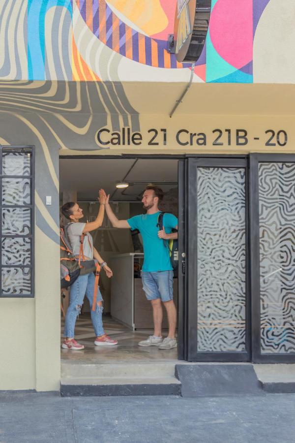Ventiuna Hotel Y Coliving Pereira Bagian luar foto