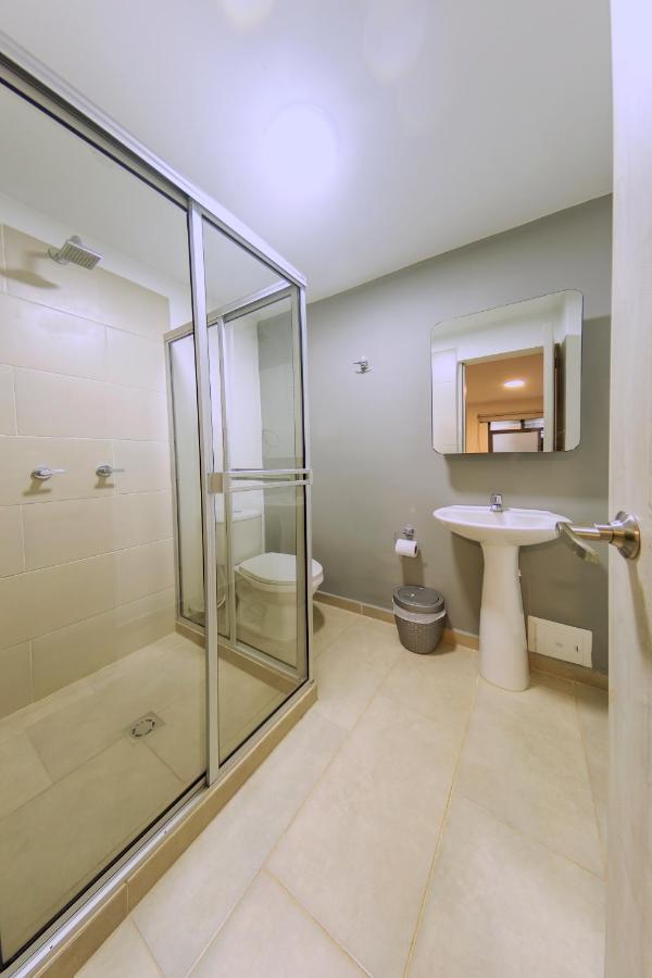 Ventiuna Hotel Y Coliving Pereira Bagian luar foto