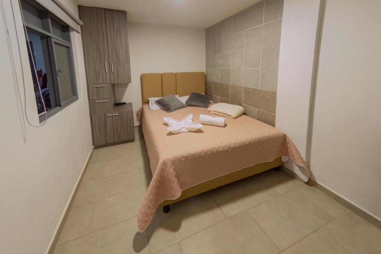 Ventiuna Hotel Y Coliving Pereira Bagian luar foto