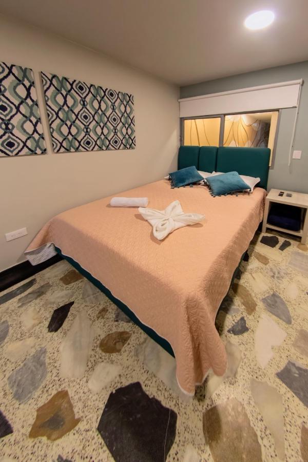 Ventiuna Hotel Y Coliving Pereira Bagian luar foto